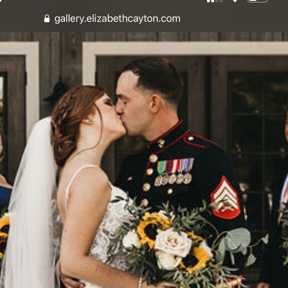 Meet your Posher, Logan